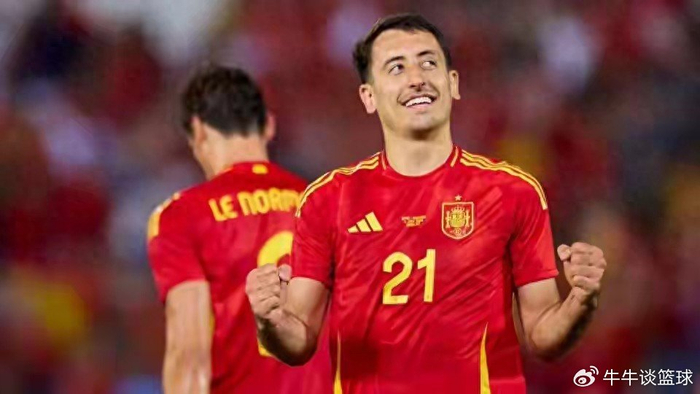 乐鱼app下载-西班牙摊牌了！世界杯首发就这阵容？德帅的底气藏不住了|中锋|奥亚萨瓦尔|西蒙·罗尔费斯|德拉富恩特|乌奈-西蒙_新浪体育_新浪新闻