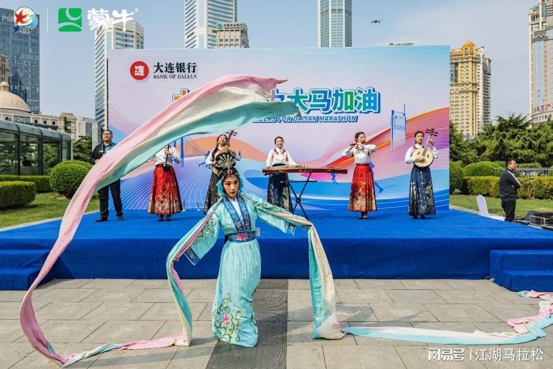 乐鱼app下载-找对密码，大连马拉松终归来
